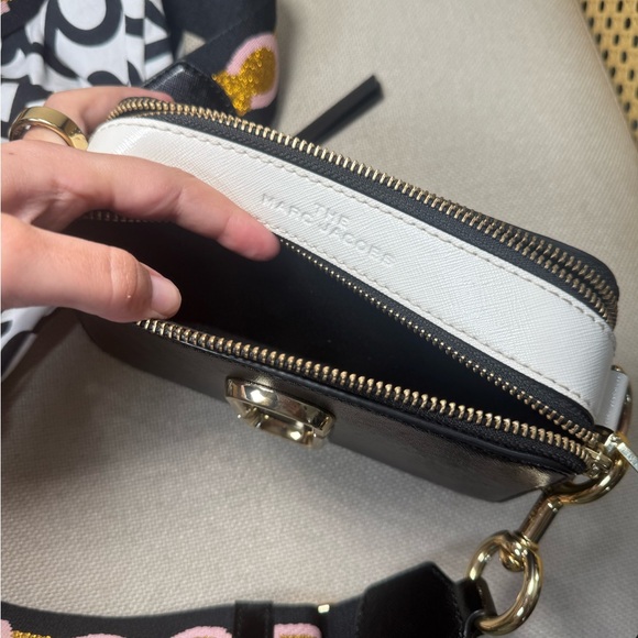 Marc Jacobs Snapshot Bag - Picture 10 of 12